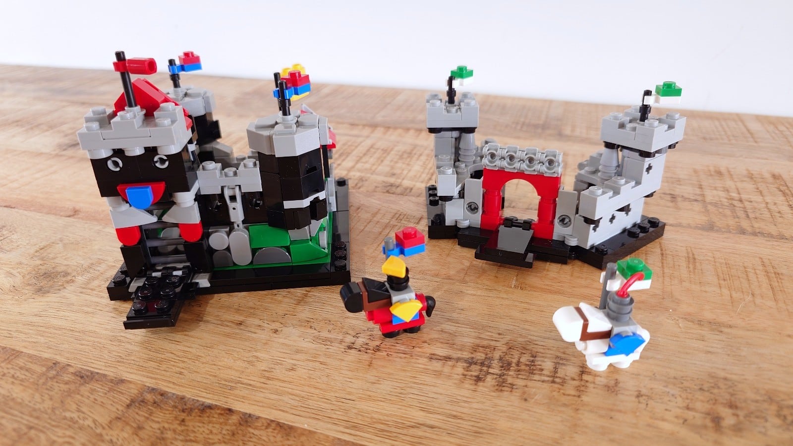 lego 40775 mini knight's castle (4)