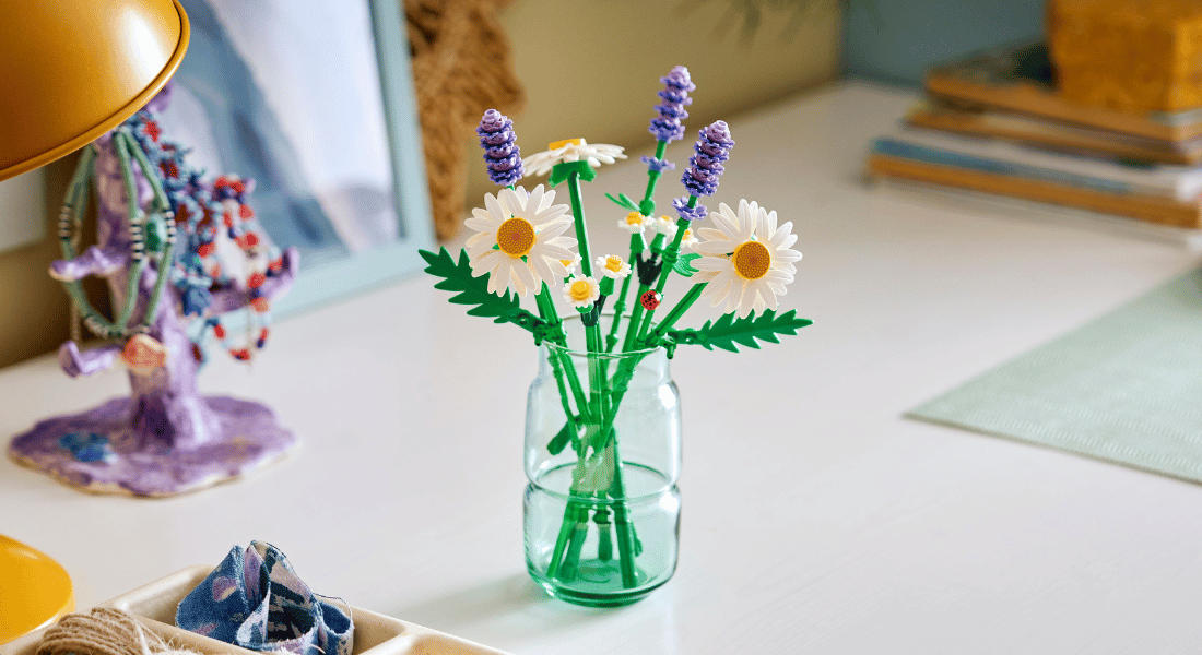 LEGO Botanicals 11508 Daisies onthuld – vanaf januari te koop
