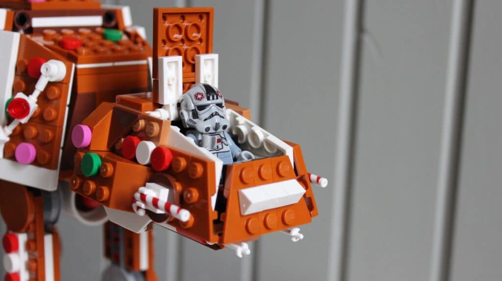 lego star wars 40806 gingerbread at at 08