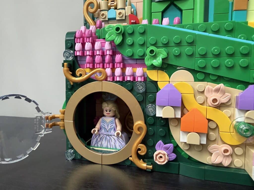 lego wicked 75685 emerald city wall art00003