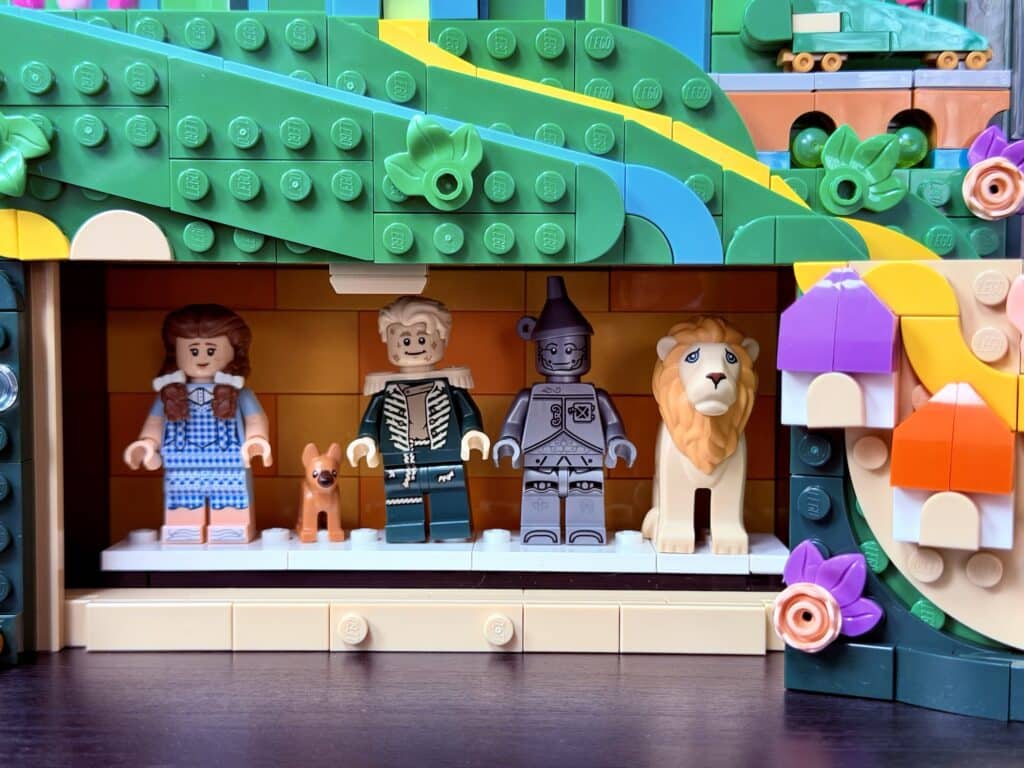 lego wicked 75685 emerald city wall art00029