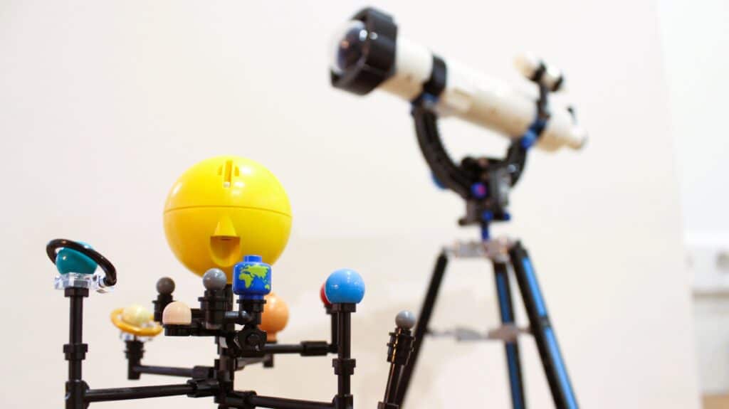 lego 31378 space exploration telescope 09
