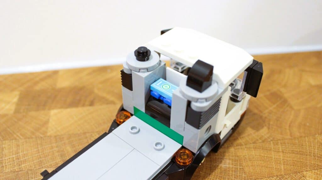 lego city 60495 recycling truck 06