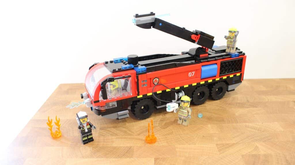 lego city 60499 airport fire engine 13