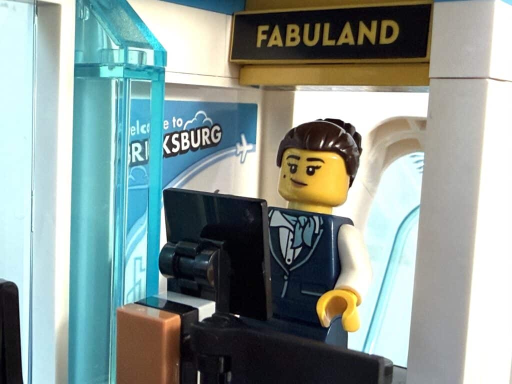 lego city 60502 airport with airplane00005