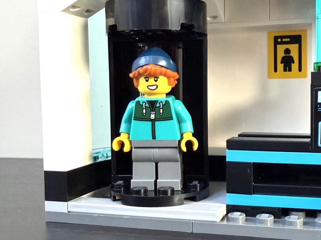 lego city 60502 airport with airplane00013