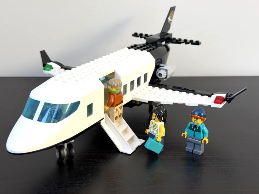 lego city 60502 airport with airplane00028