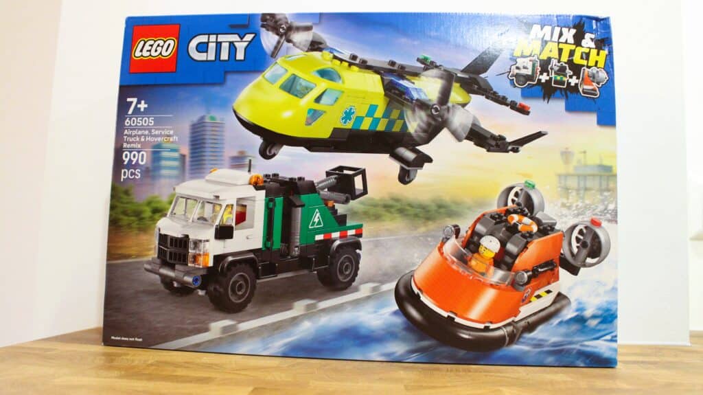 lego city 60505 airplane, service truck & hovercraft remix 01