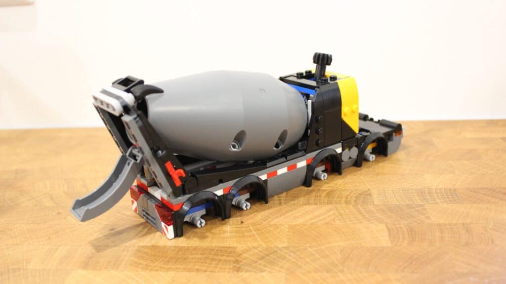 lego city 70478 cement mixer 07