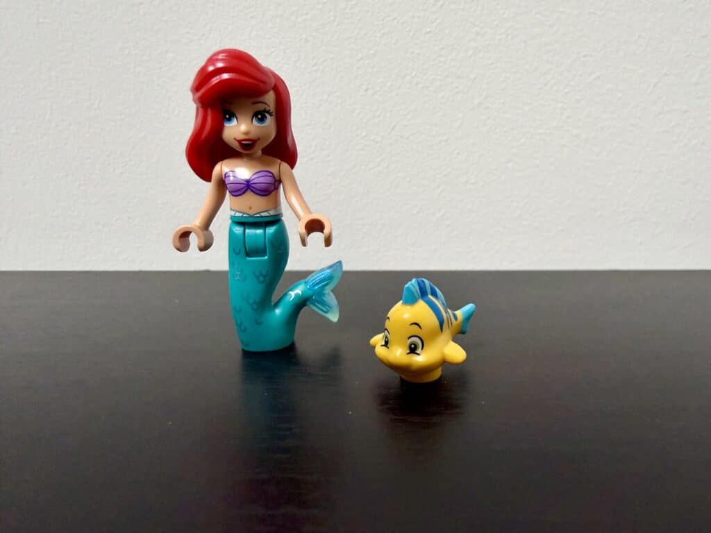 lego disney 30720 ariel and flounder’s birthday music fun00001