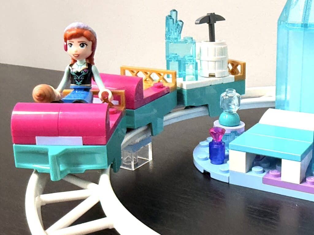lego disney 43281 elsa’s ice castle and snow ride00016