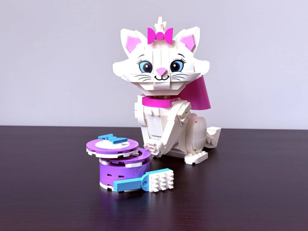 lego disney 43286 the aristocats: adorable marie00009