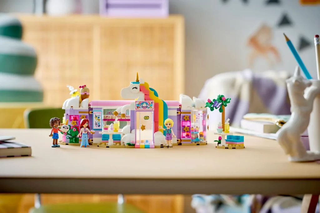 lego friends 42684 unicorn dream café (2)