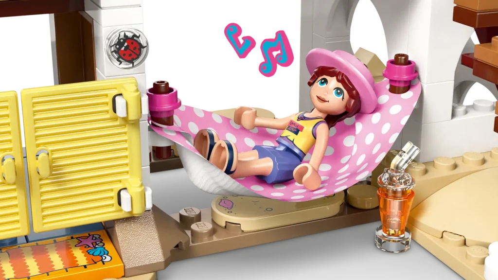 lego friends 42699 beach house with seals (7)