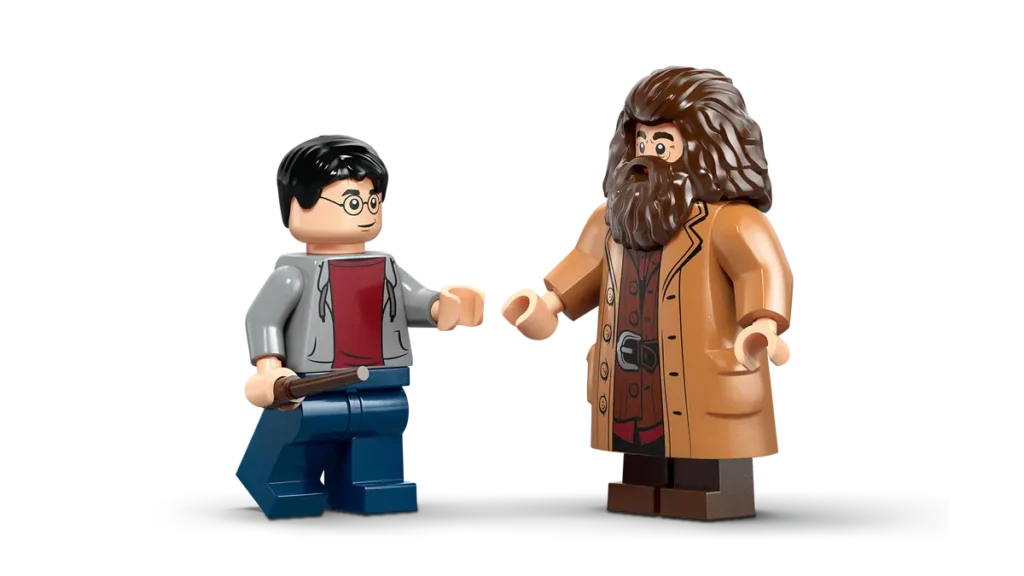 lego harry potter 76459 hagrid & harry’s privet drive escape (4)