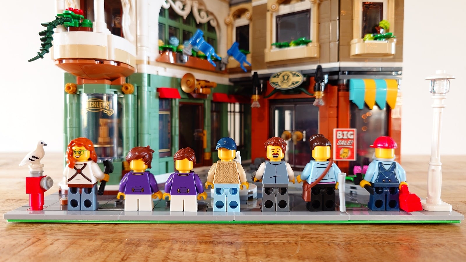 lego icons 11371 shopping street (22)