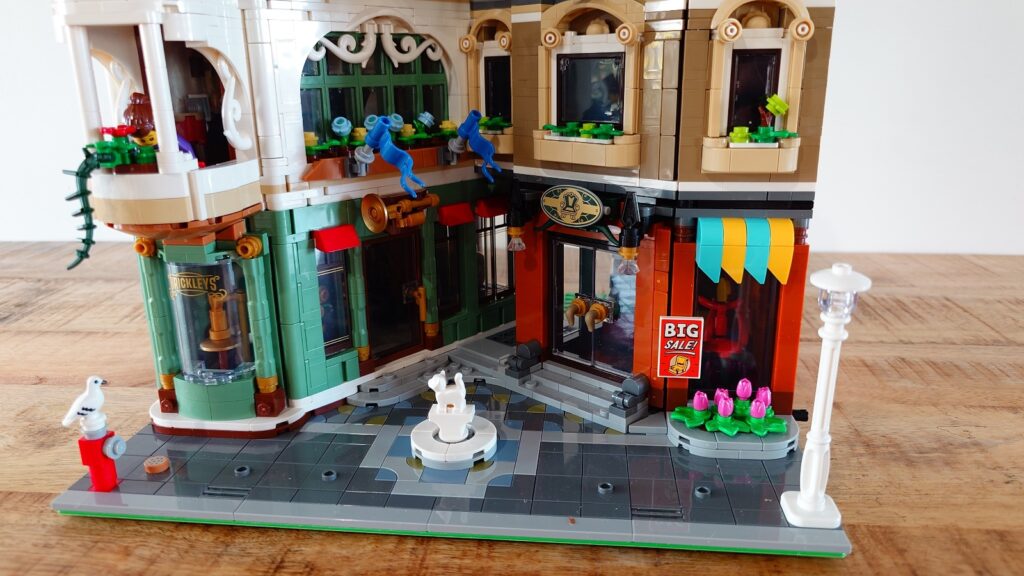 lego icons 11371 shopping street (9)