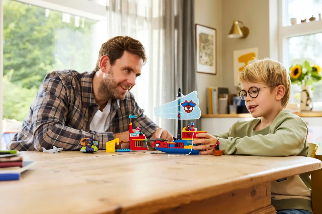 lego marvel 11208 team spidey pirate ship (5)