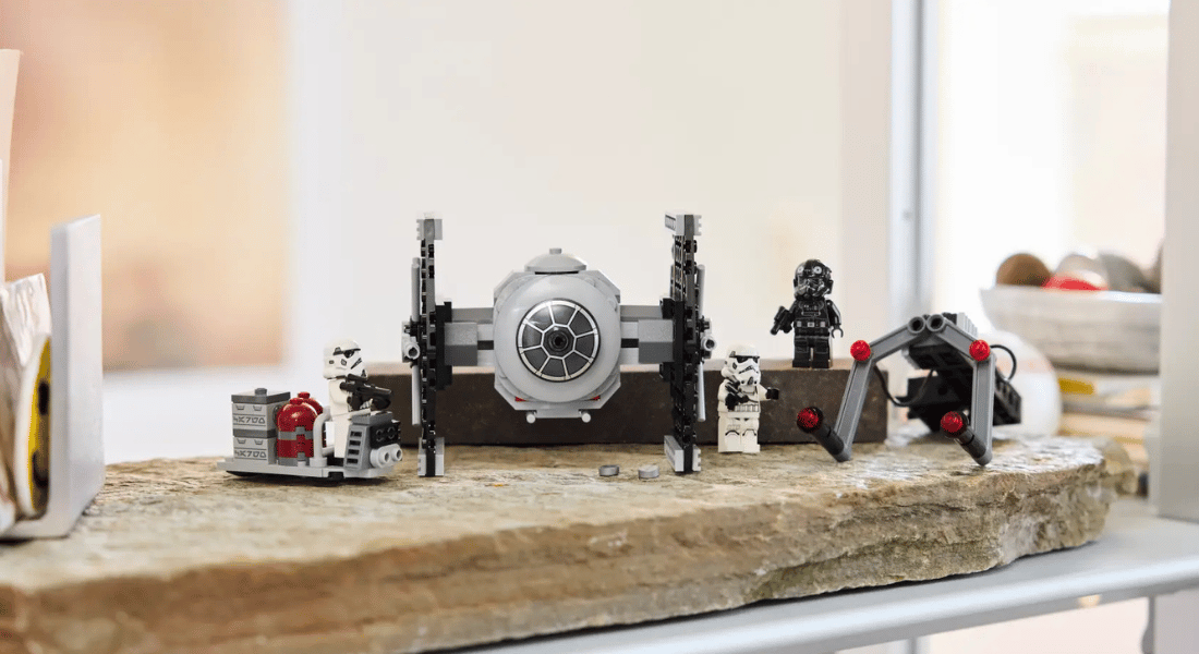 LEGO Star Wars 40771 Tie Fighter with Imperial Hangar Rack GWP opnieuw verkrijgbaar