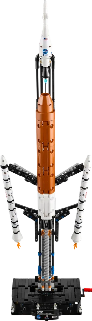 lego technic 42221 nasa artemis space launch system rocket (4)