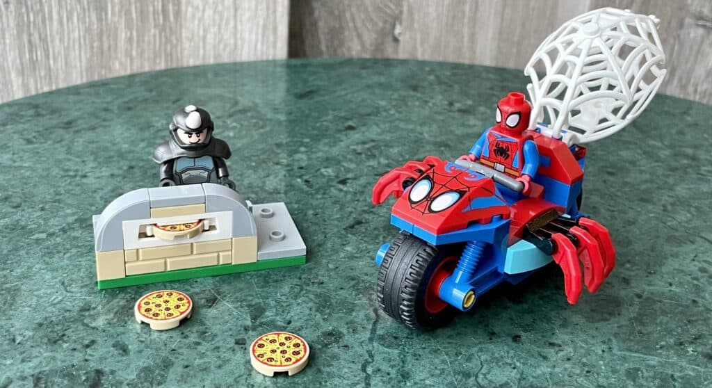 11206 spidey on his motorcycle vs. rhino 2