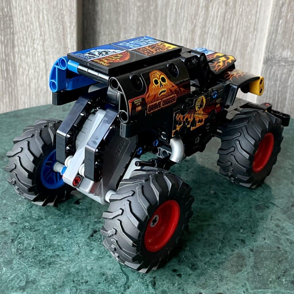 42219 monster jam grave digger