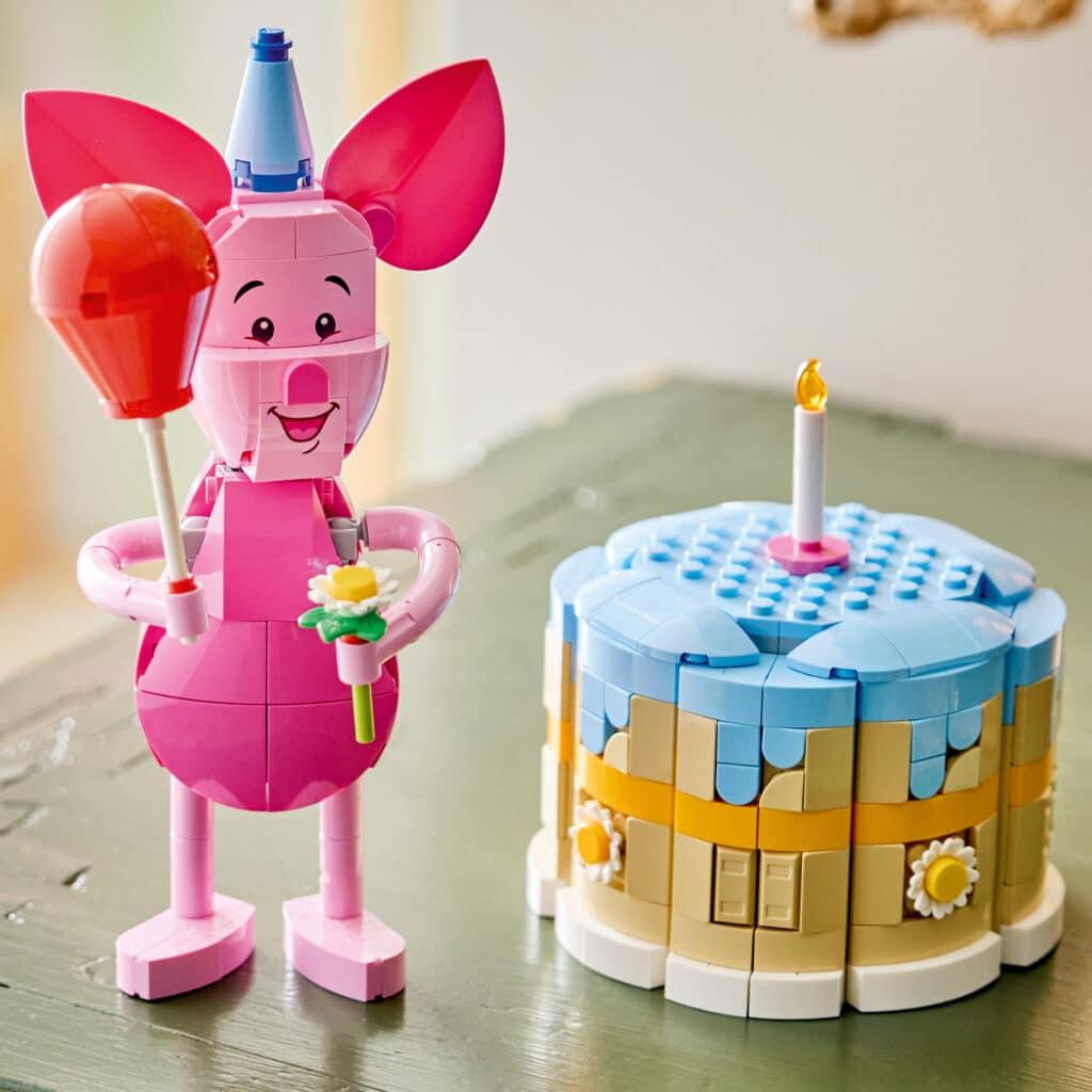 lego disney 43305 piglets birthday fun (5)
