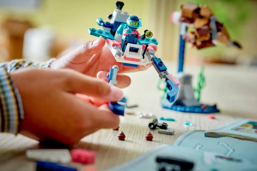 lego education 45203 arctic animals science kit (2)