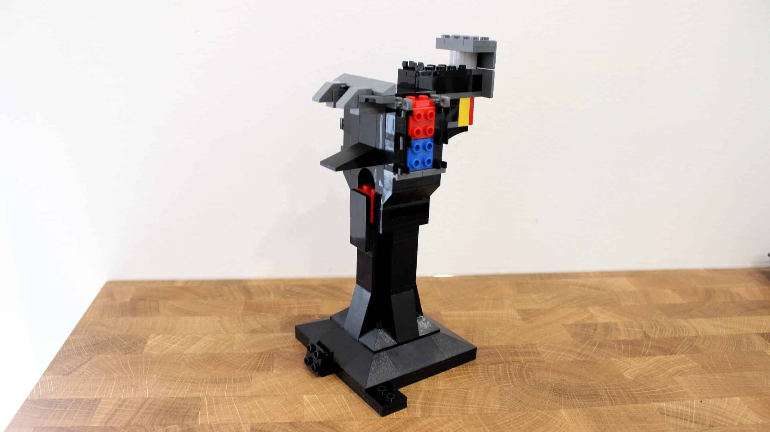 lego lord of the rings 11373 saurons helmet 09