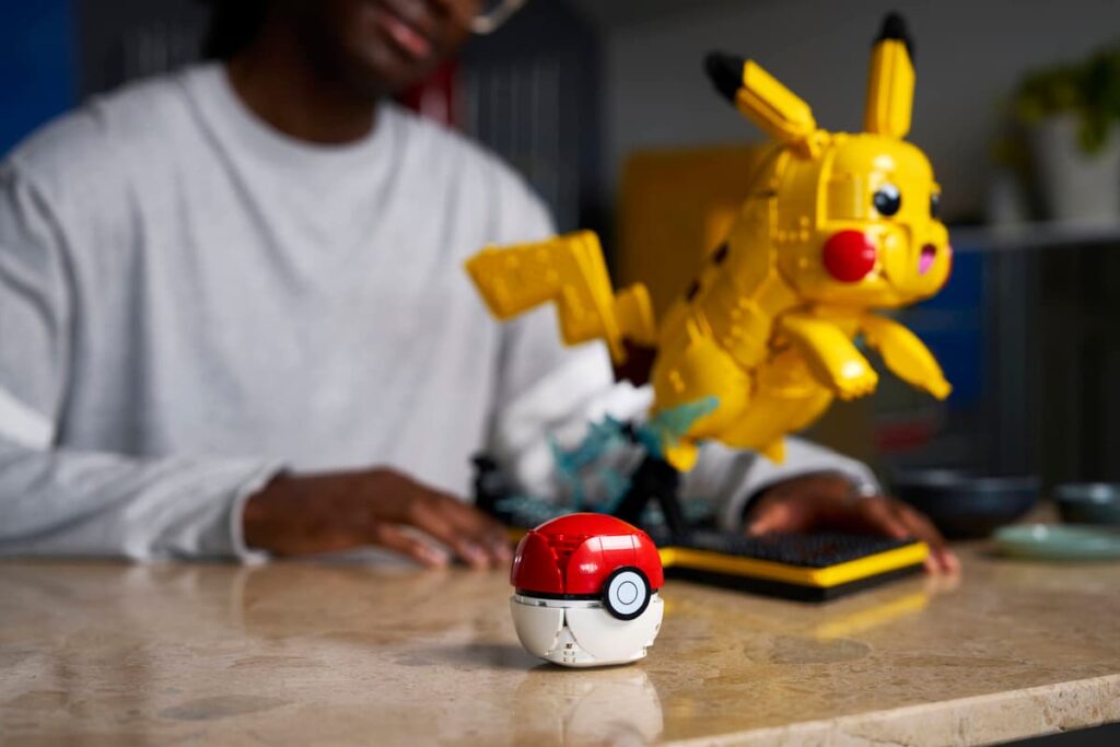 lego pokémon 72152 pikachu and poké ball (2)