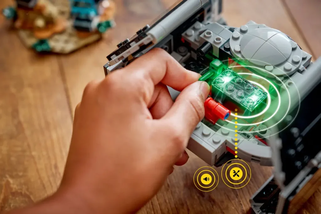 lego star wars 75421 smart play darth vaders tie fighter (3)