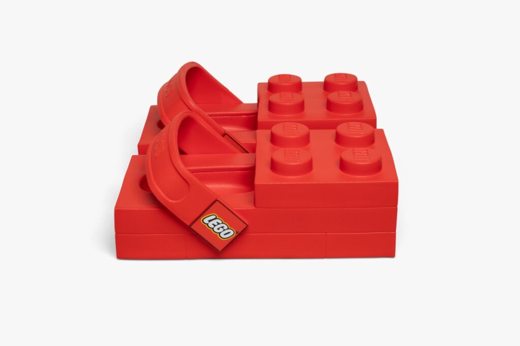 lego x crocs lego brick clog (2)