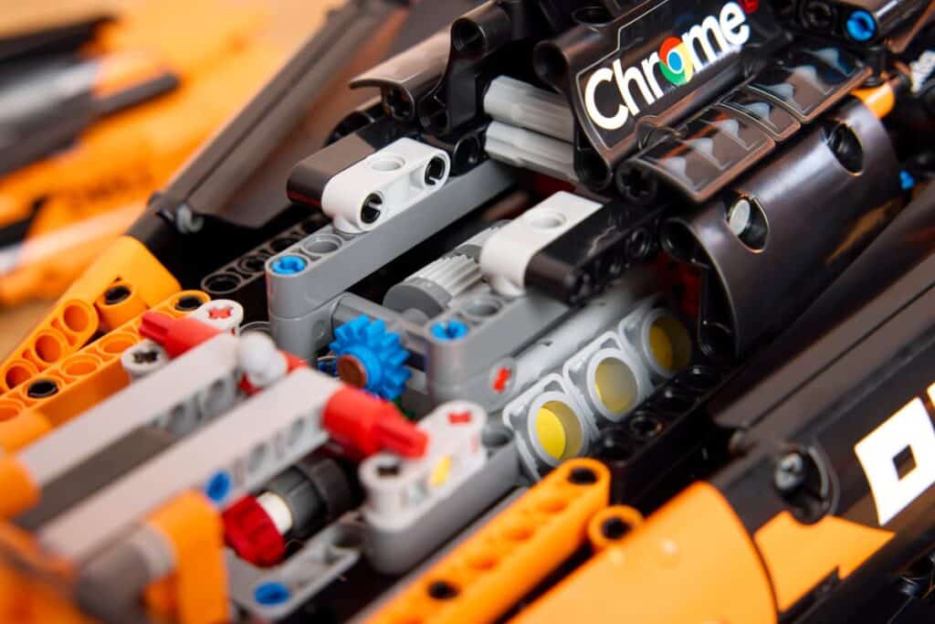 lego technic 42228 mclaren mcl39 f1 car (2)