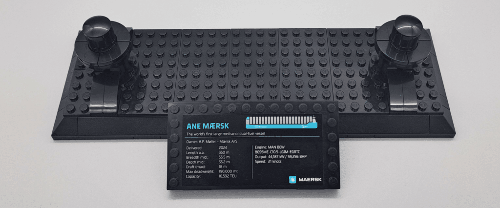 lego 40955 maersk dual fuel container vessel (10)