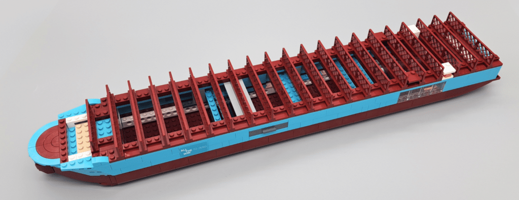 lego 40955 maersk dual fuel container vessel (5)