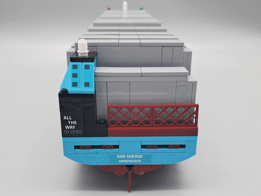 lego 40955 maersk dual fuel container vessel (7)