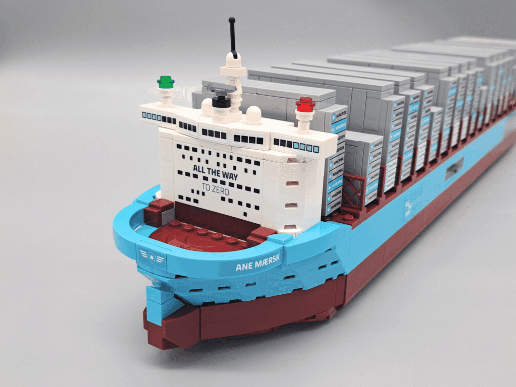 lego 40955 maersk dual fuel container vessel (8)