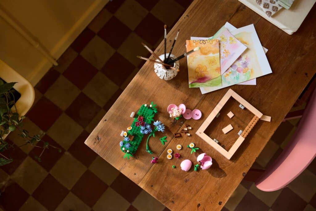 lego botanicals 40916 floral picture frame (5)