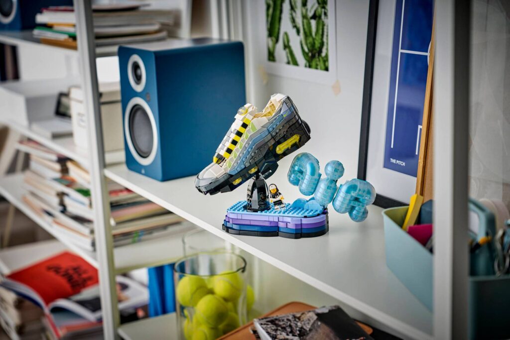 lego editions 43025 nike air max 95 (3)