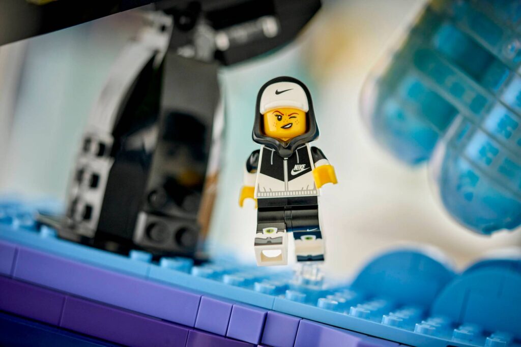 lego editions 43025 nike air max 95 (5)