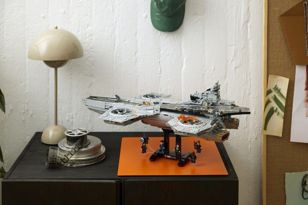 lego marvel 76354 s.h.i.e.l.d. helicarrier (8)