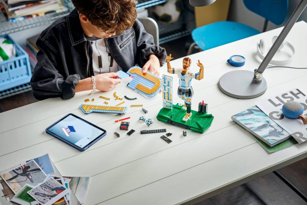 lego editions 43015 lionel messi soccer legend (1)