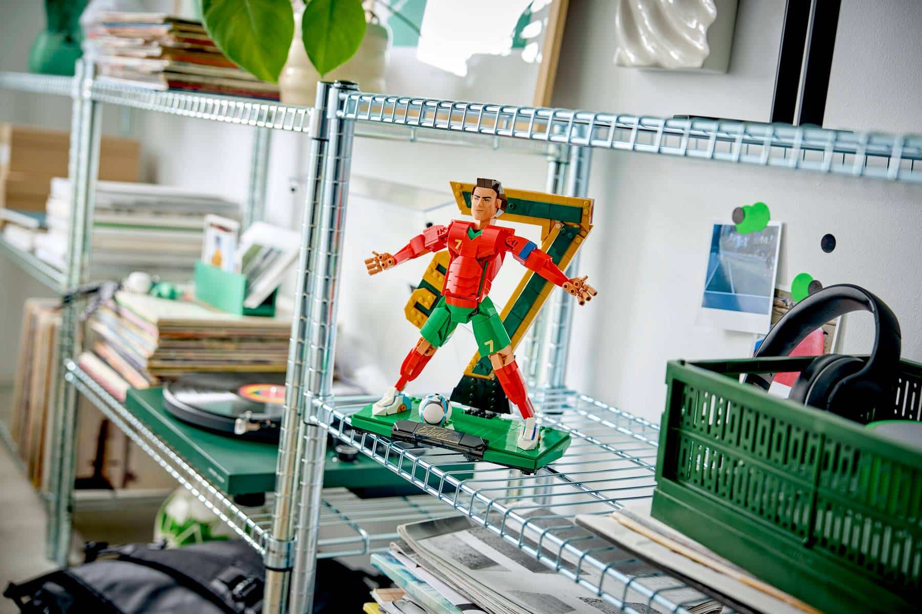 lego editions 43016 cristiano ronaldo soccer legend (3)