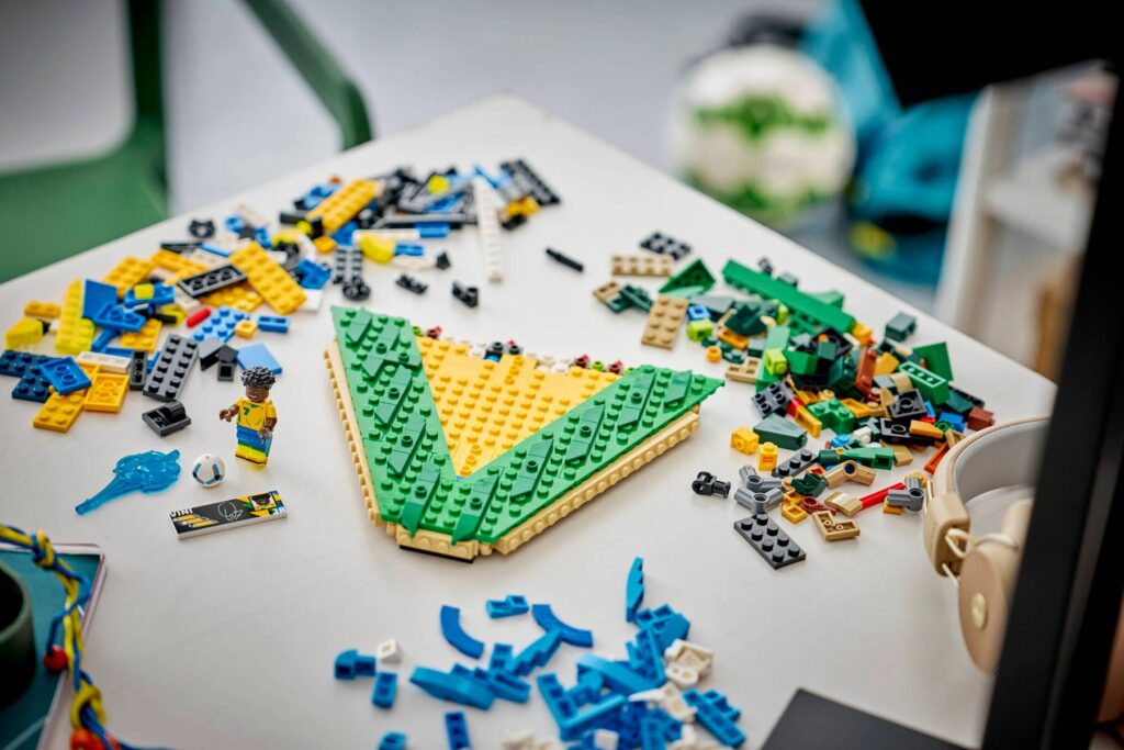 lego editions 43027 vini jr. soccer highlights (5)