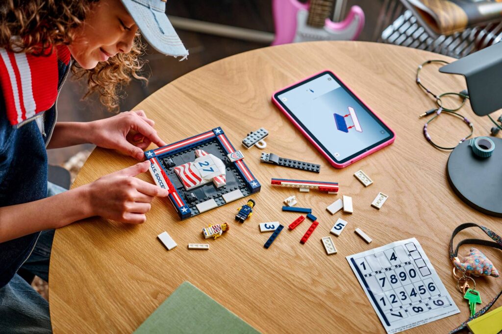 lego editions 43033 2026 u.s. soccer national team jersey (1)