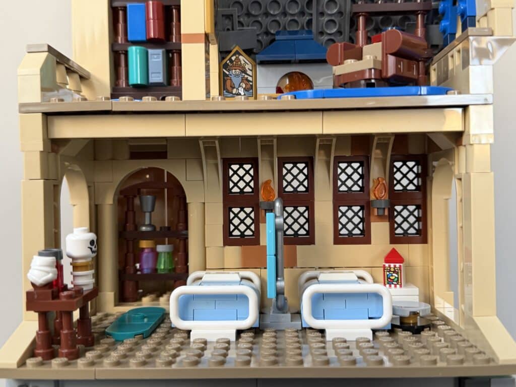 lego harry potter 76463 hospital wing00005