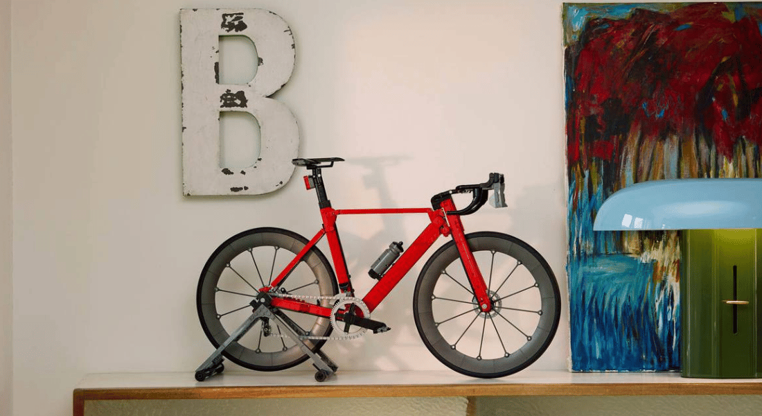 LEGO Icons 11380 Road Bike onthuld – spring in de pedalen vanaf juni