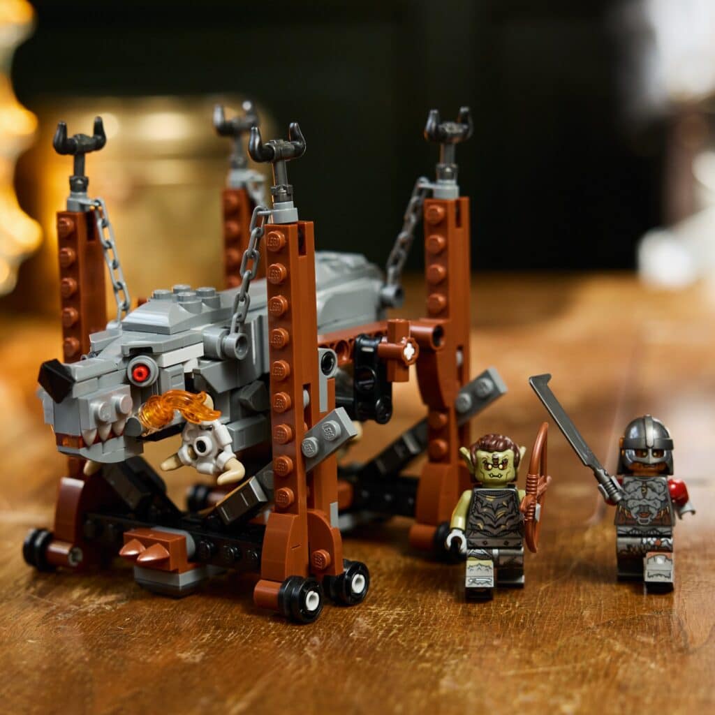 lego icons 40893 the lord of the rings grond (3)