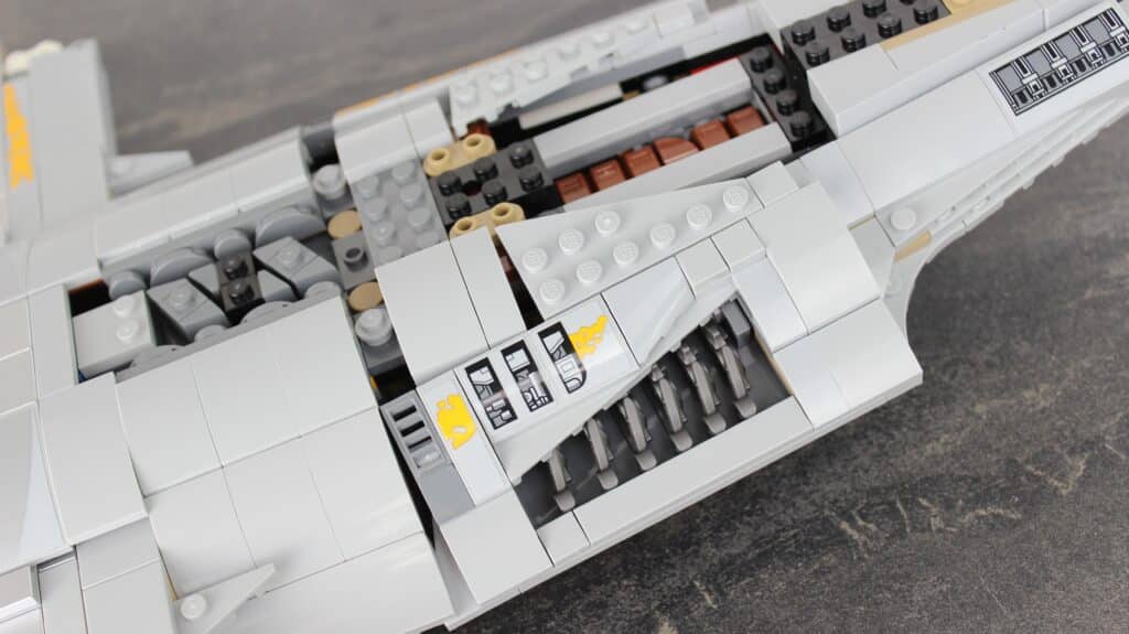 lego star wars 75442 ucs the mandalorian's n 1 starfighter 13