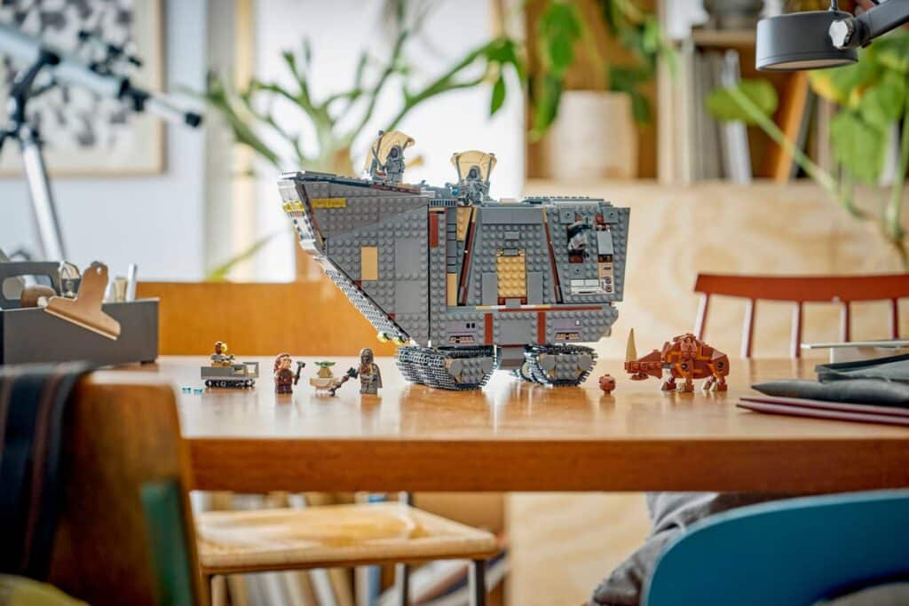 lego star wars 75453 offworld sandcrawler and mudhorn (1)